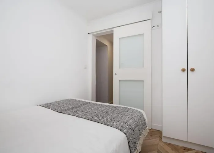 Casa Do Fado Alfama * Lisbon